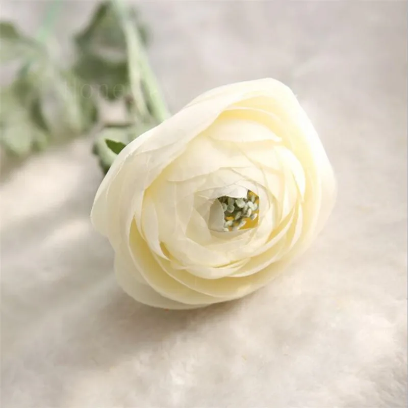 

3PCS/lot White Ranunculus Asiaticus Bouquet Silk Flowers Artificial Flower Decorative Flower Home Floral Decoration