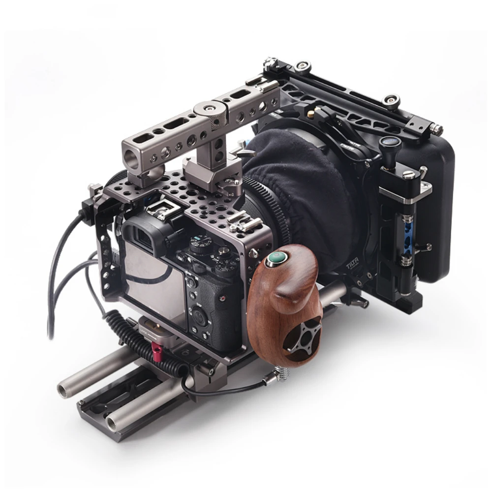 

Tilta A7 A7S A7S2 A7R2 Rig Kit Cage Baseplate Wooden handle Follow focus 4*4 Lightweight Matte box for Sony A7 sereis camera