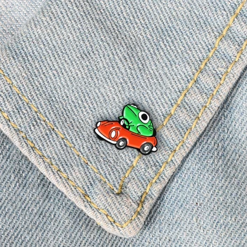 

XEDZ New hot sale cartoon green frog open red car brooch pin creative fashion children cartoon bag backpack badge jewelry