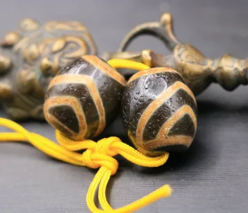 

Super High Quality Unique Magic A Pair of Energy Tibetan Oily Old 1 eye w peak Daluo dZi Bead 22*19mm