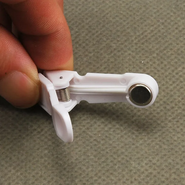 2669066714_279567083