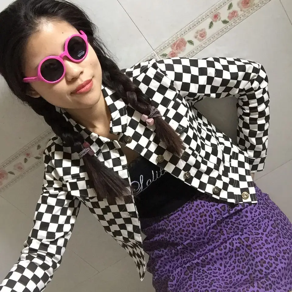 

Vintage Streetwear Harajuku Korean Checkerboard Plaid Pocket Button Cargo Denim Thin Short Jacket Slim Women Coat Crop Top Sexy