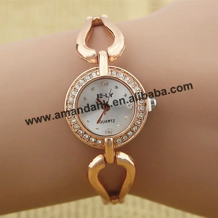 

100pcs/lot E-LY 003 Hollow Heart Bracelet Watches Fashion Rhinestone Women Alloy Quartz Watches Hot Bangle Women's Wrist Watch
