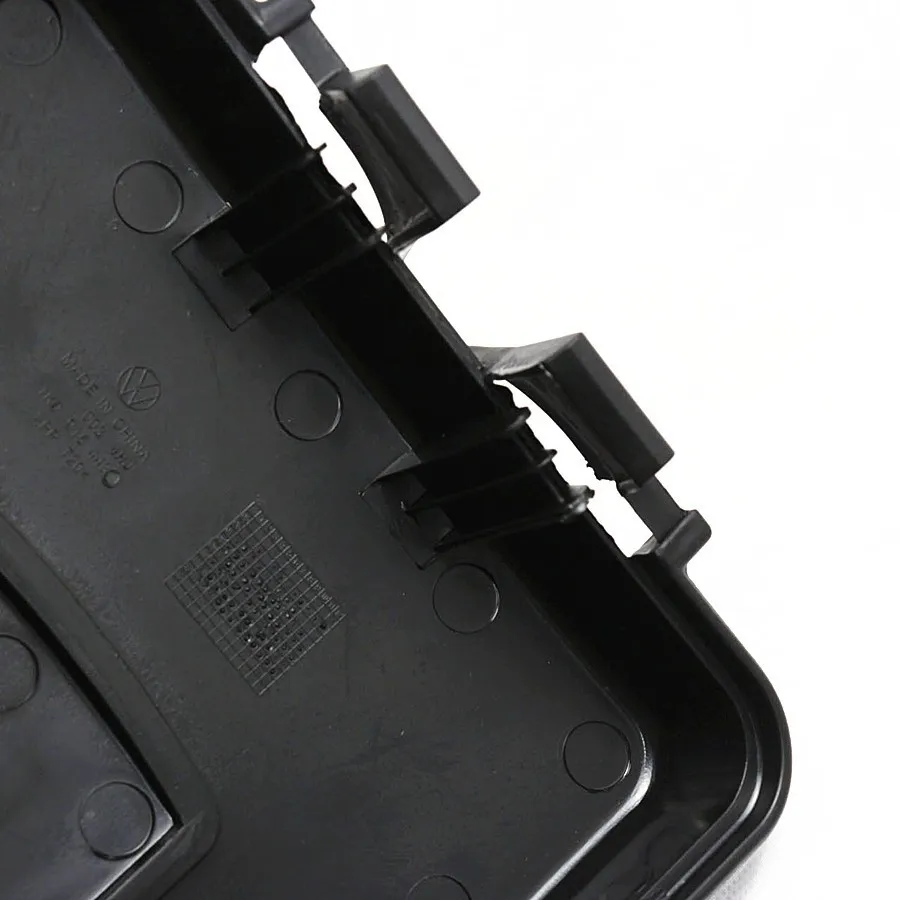 Боковая крышка лотка аккумулятора TUKE OEM для VW Jetta Golf MK5 MK6 Passat B6 Tiguan Octavia Seat Leon A3 S3 Q3 1KD
