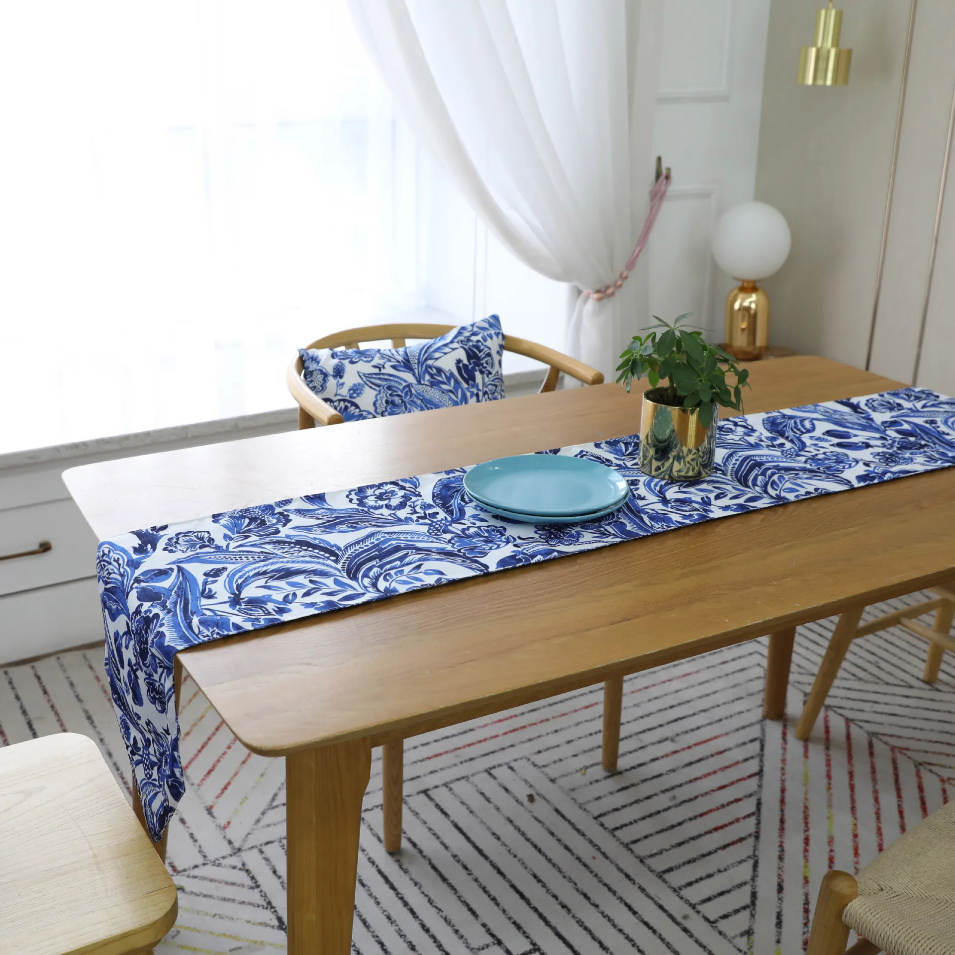 

Counrtyside Flower Print Table Runner Flag Modern Solid TV Cabinet Table Cover Simple Linen Tablecloth Wedding Party Home Decor