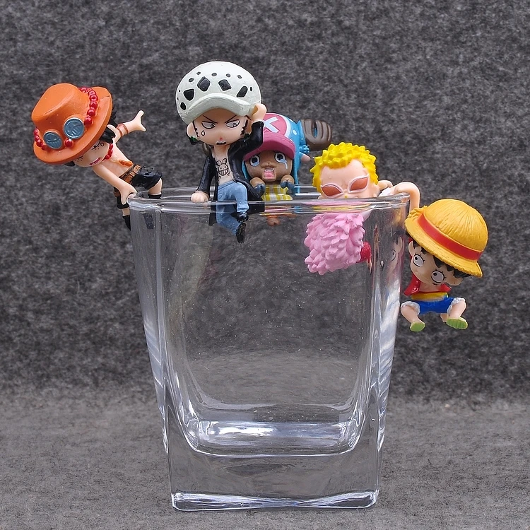 

OUSSIRRO Glass Mug Decorations Plastic doll Desktop Decoration model Home Office bar Creativity Cartoon toy