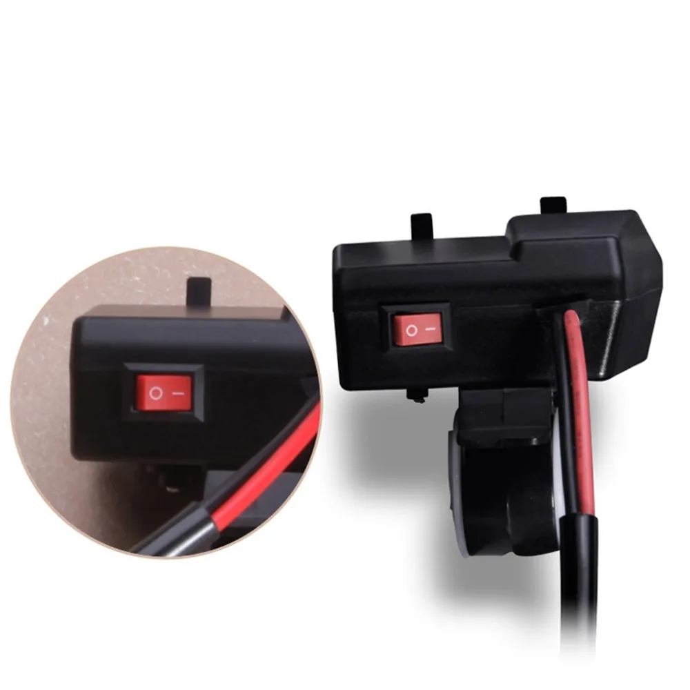 

Car Boat Motorcycle Dual USB Charger With LED Voltmeter Cigarette Lighter Socket
