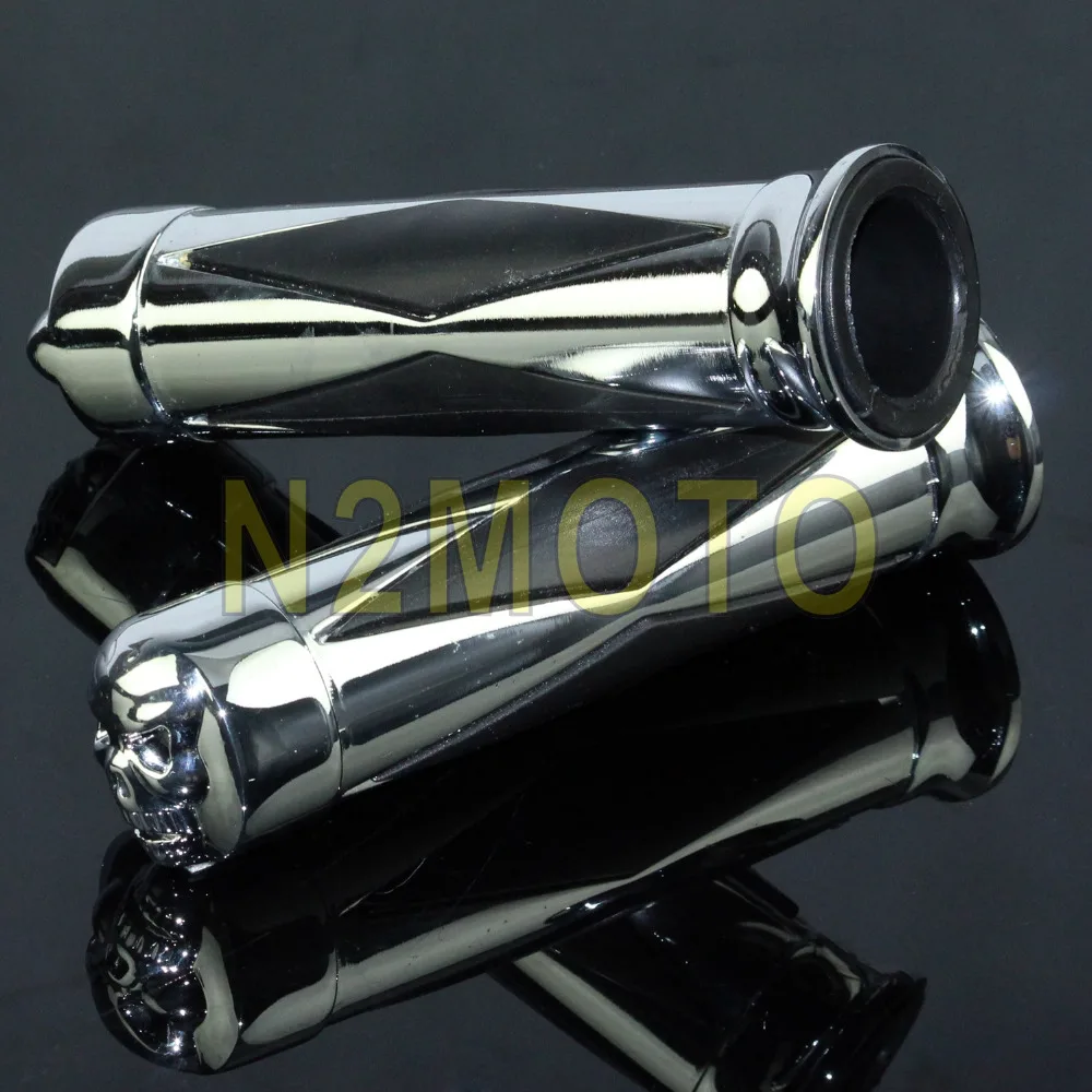 Chrome Motorcycles 22mm Handlebar Grip Skull 7/8" Moto Hand Grip for