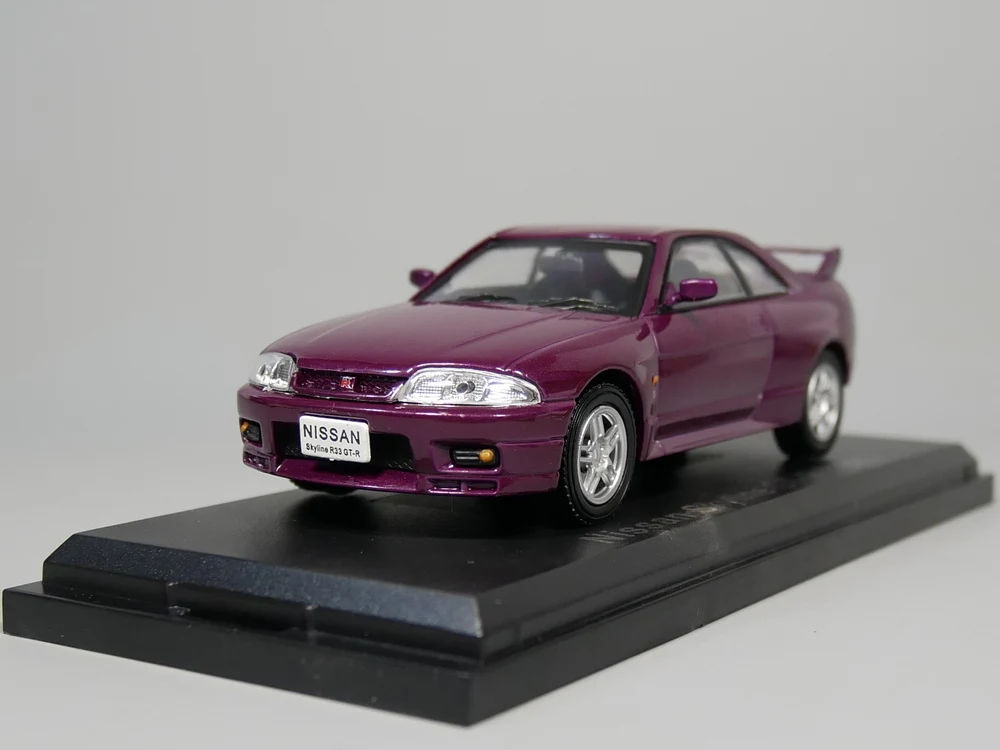 nissan skyline diecast model