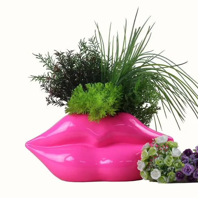 Lip Flower Vase Red Mouth Shaped Plant Pot Modern Resin Lips Vase Not