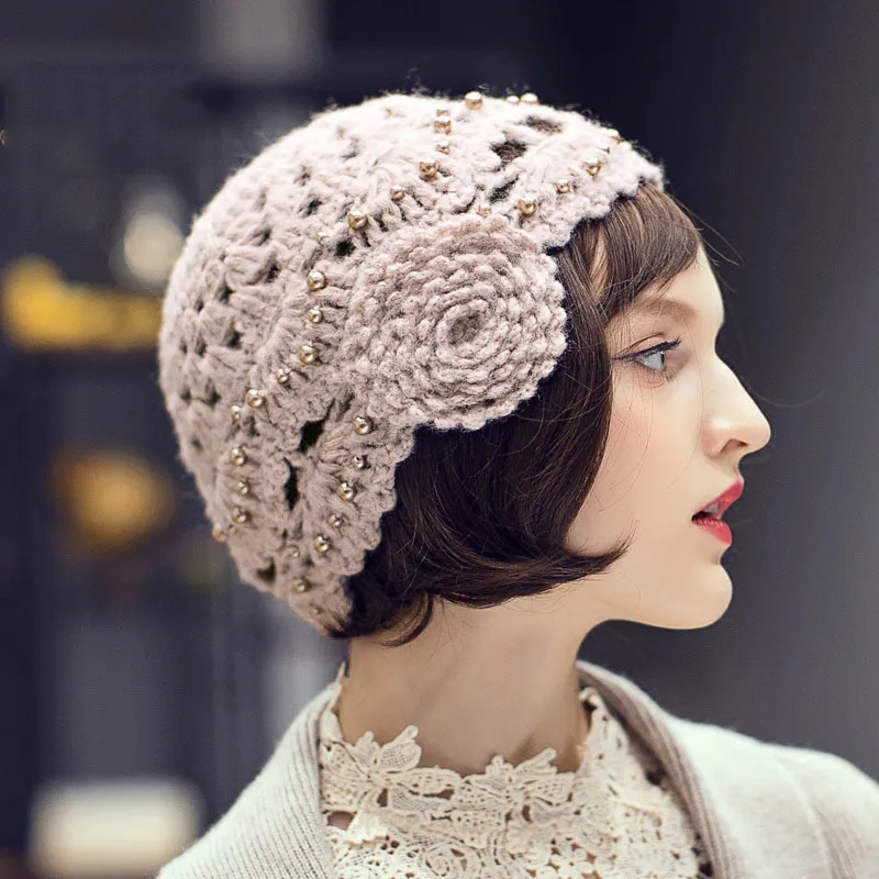 [DEAT] Spring Summer Woman Stylish New Listing Solid Color Knitting Spliced Imitation Pearl Earmuffs Beret Hat LD99 - Цвет: as shonw