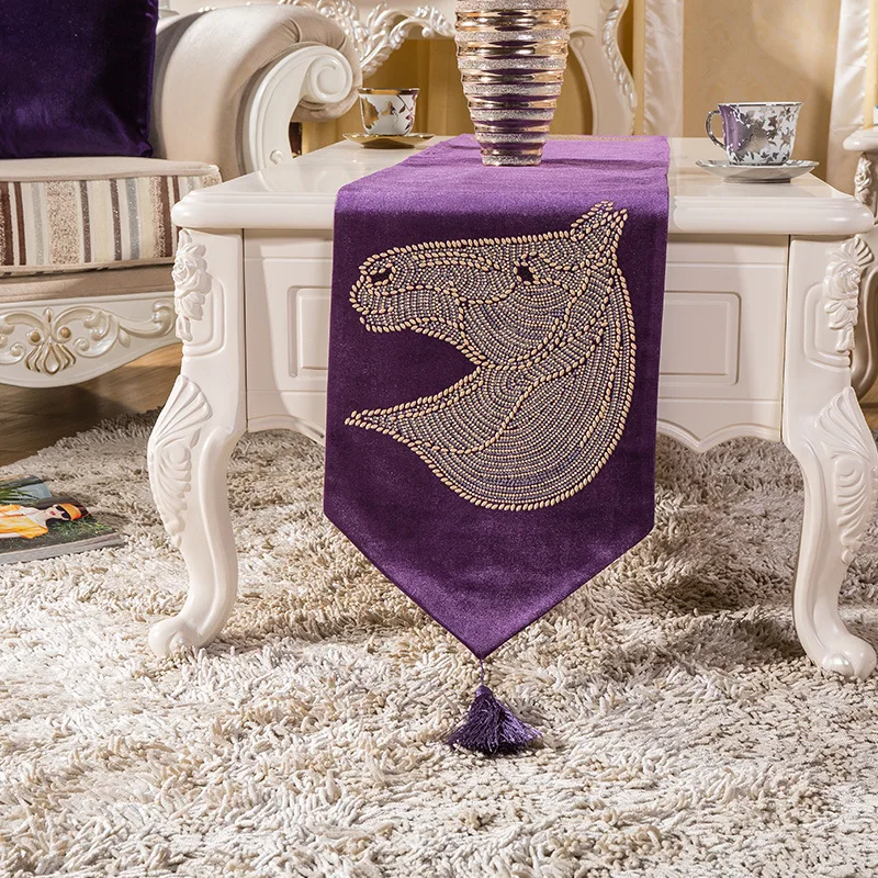 

Bling Bling Four Seasons Horse head Purple Table Flag Nordic Simplicity Style Table Runner for wedding party home decorations