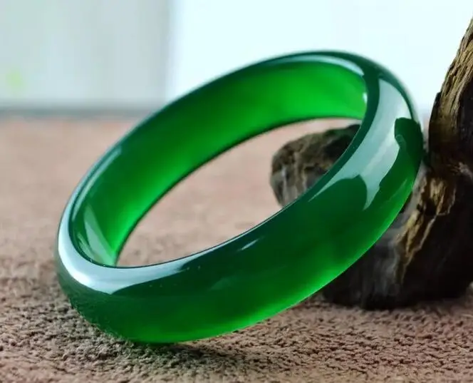 

Natural Chinese Beautiful Spinach is Green Bangle Bracelet cuff bracelet best quality mother women lady gift