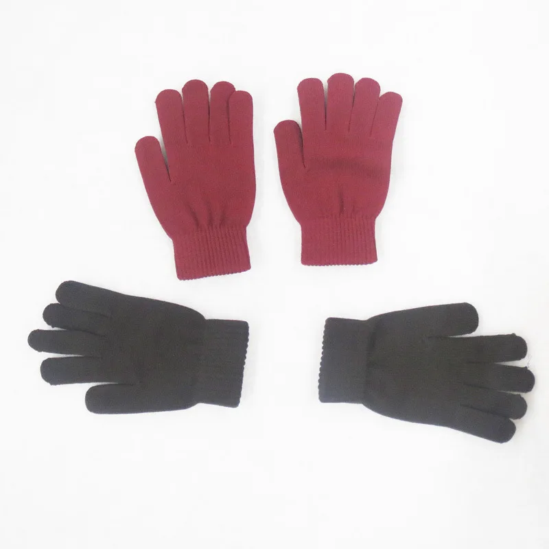 900747821_1963536201