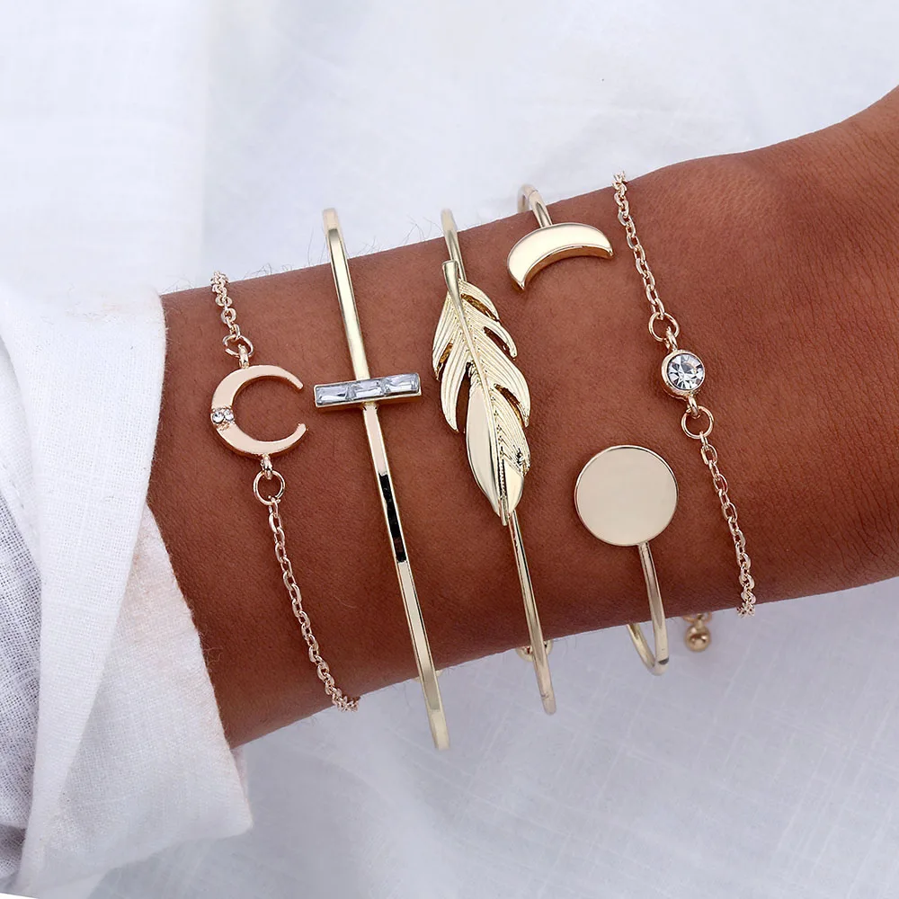 

FAMSHIN 5 Pcs/Set Fashion Punk Gold Chain Moon Leaf Crystal Geometry Open Bracelet Set Women Charm Beach Adjustable Bracelet NEW