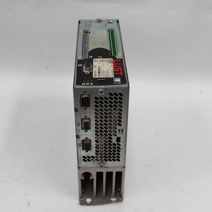 

Used In Good Condition Servo Drive Controller CDD34.006.W2.2