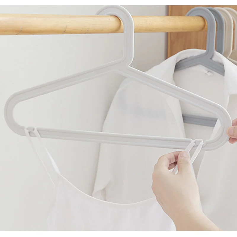 Hanger-4-