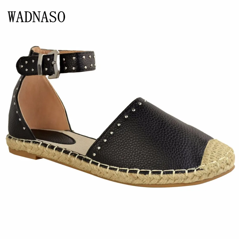 casual rivet sandals