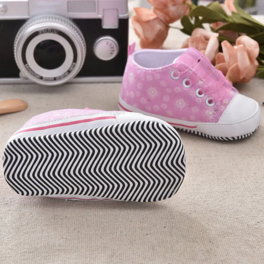 Обувь для новорожденных; милая детская обувь для младенцев; парусиновая обувь с принтом для маленьких девочек; zapatos de bebe nenas1.789