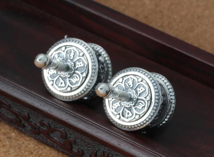 silver-om-pendant002E