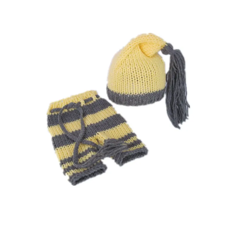 Manual knitting sweater baby yellow and gray collocation of clothes