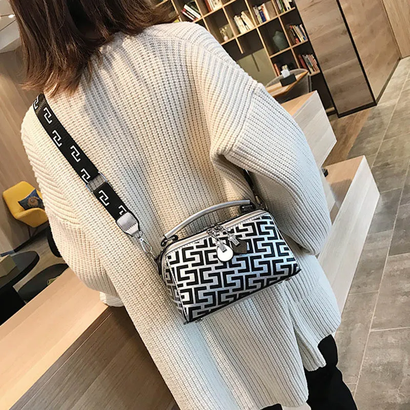 Women Fashion Printing Wide Shoulder Bag INS Popular Leather Handbag Exuqisite Female Messenger Bags Lady Luxury Bolsa SS3493 (11)