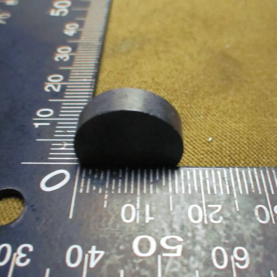 

20pcs WholeSales Brand New Ferrite Magnet 18x5 Ferrite magnet, ferrite disc magnet dia18x5mm  18*5mm Free Shipping