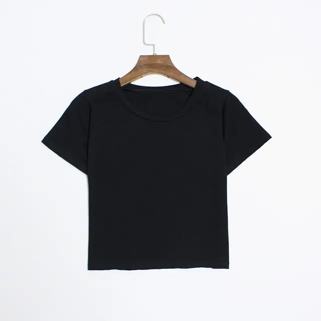 plain black cropped tee