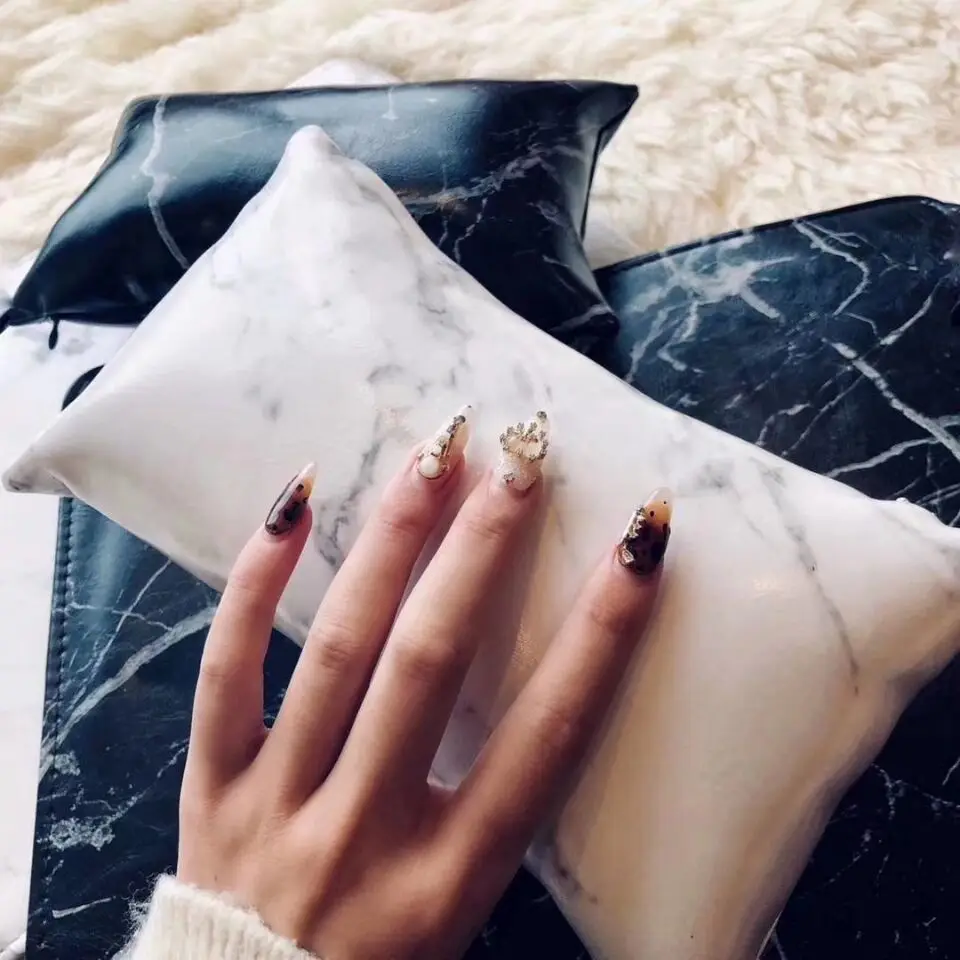 

Marble Pattern Nail Soft Hand Cushion Pillow & Nail Art Arm Rest Holder Pad Rest Manicure Cushion Pillow Nail Art Accessories