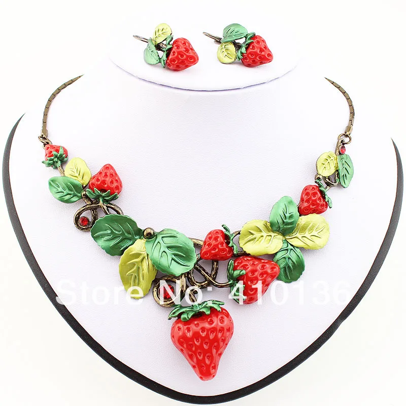 MS17208 Classic Strawberry Jewelry Sets High Quality Antique Red Sweet Fruit Necklace Set Party Gifts Free