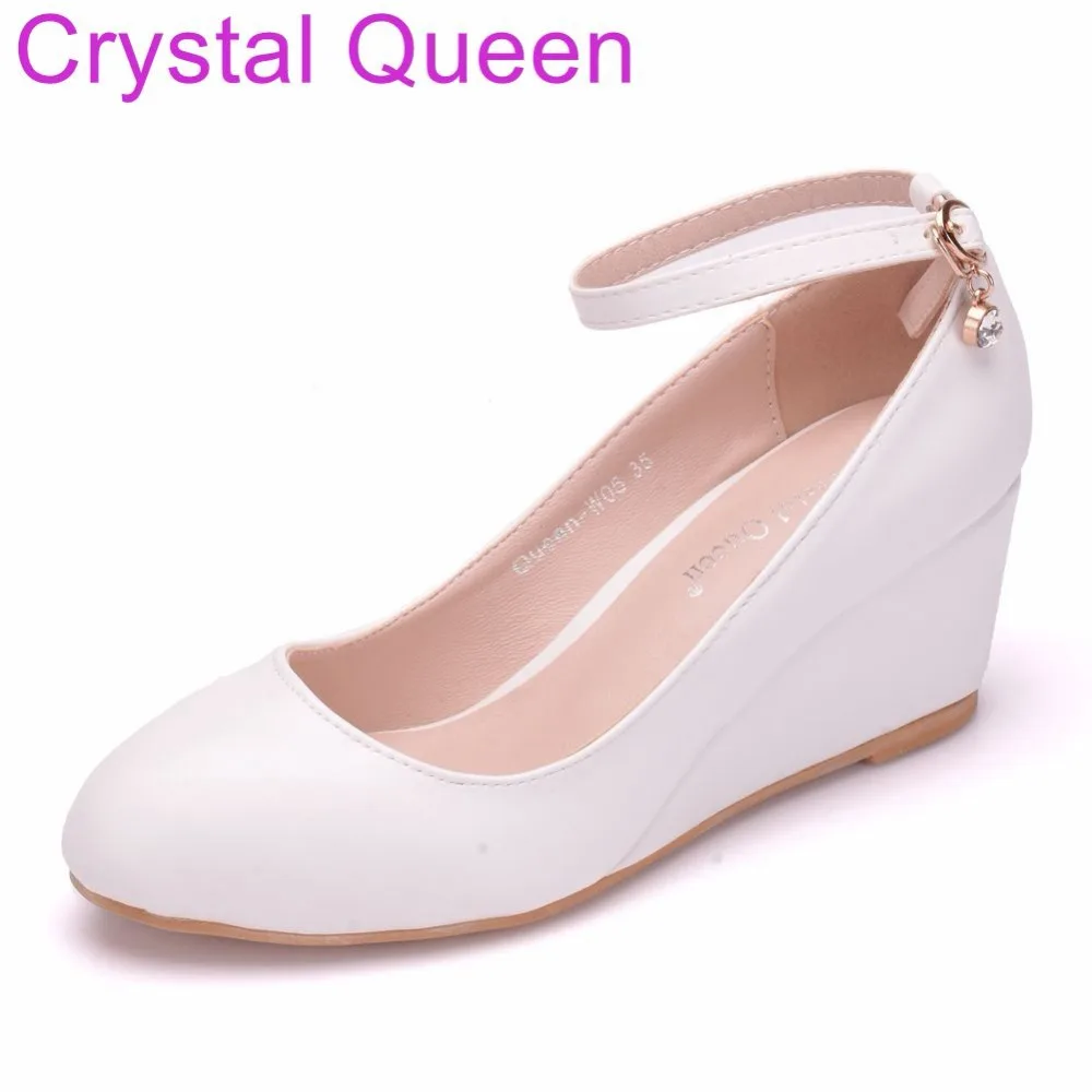 white wedge pumps women's
