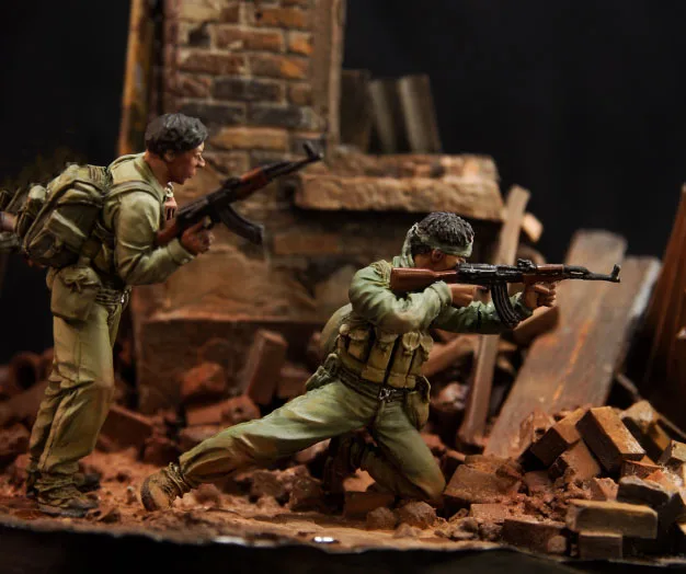 Unassambled 1/35 древних подставка человек (2 цифры) (без настенного) статуэтка в виде