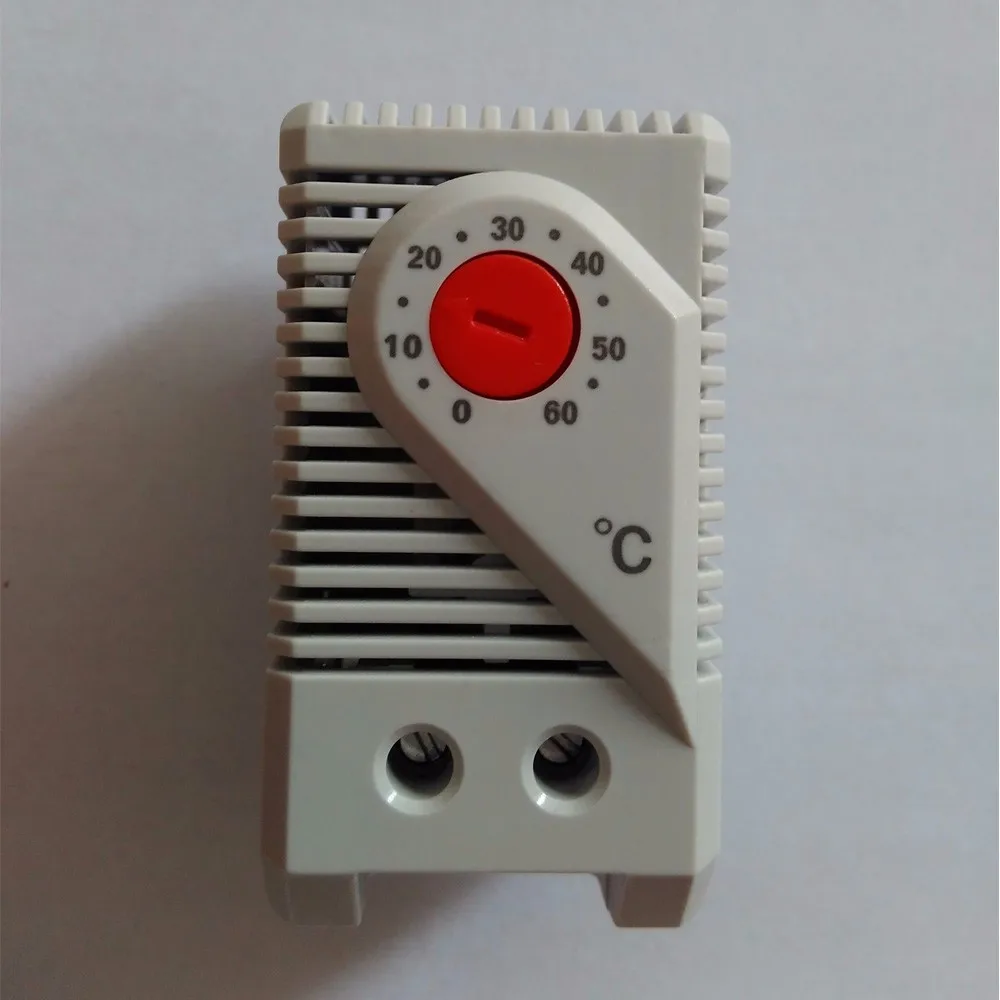 Мини-контроллер температуры соединяется с вентилятором типа KTS011(синий цвет нормально открытый) Термостат KTO011(красный цвет нормально закрытый