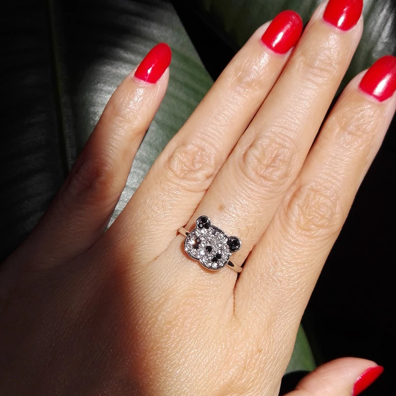 

Fashion Rings Cute Looking Women Panda Finger Ring Rhinestone Crystal Cat Sweei Gift Jewelry For Woman Silver Vintage Ring R176