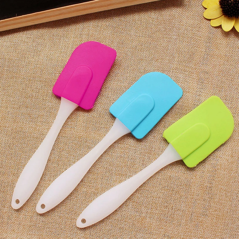 Silicone Scraper, Silicone Spatula, Silicone Baking Scraper / Kitchen
