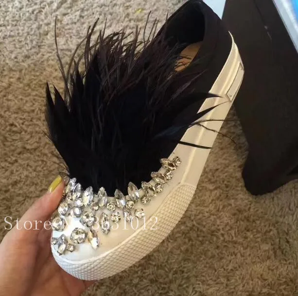 

2019 Fashion Satin Silk Furry Feather Women Casual Shoes Rhinestone Slip On Flats Loafers Crystal Fur Party Shoes Woman