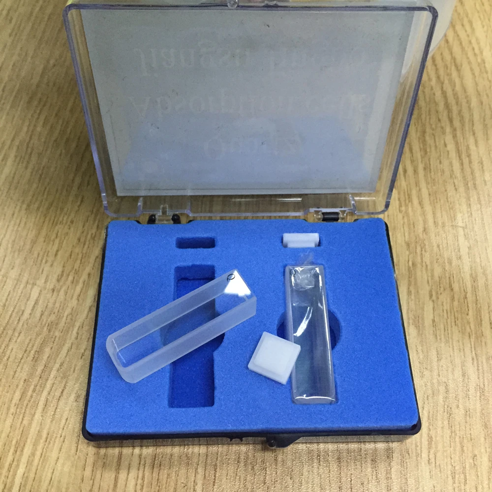 

2Pcs 10mm Path Length Cuvette Quartz Cell With Lid For Spectrophotometers