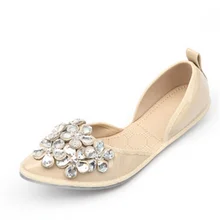 Женские балетки из лакированной кожи с мягкой подошвой и ослепительными бриллиантами; большие размеры 34-42; женские повседневные туфли на плоской подошве с острым носком; Kvoll