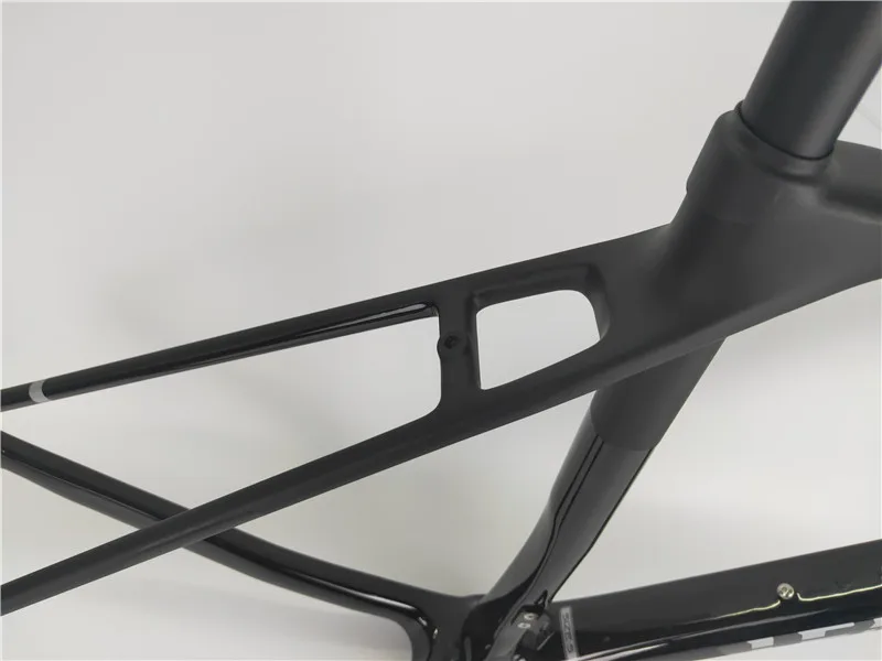 Discount Leadxus Lam200 Super Light Carbon Frame T800 Carbon Fiber Road Bike Frame Glossy & Matte Carbon Bicycle Frame Size Xs,s,m,l 18