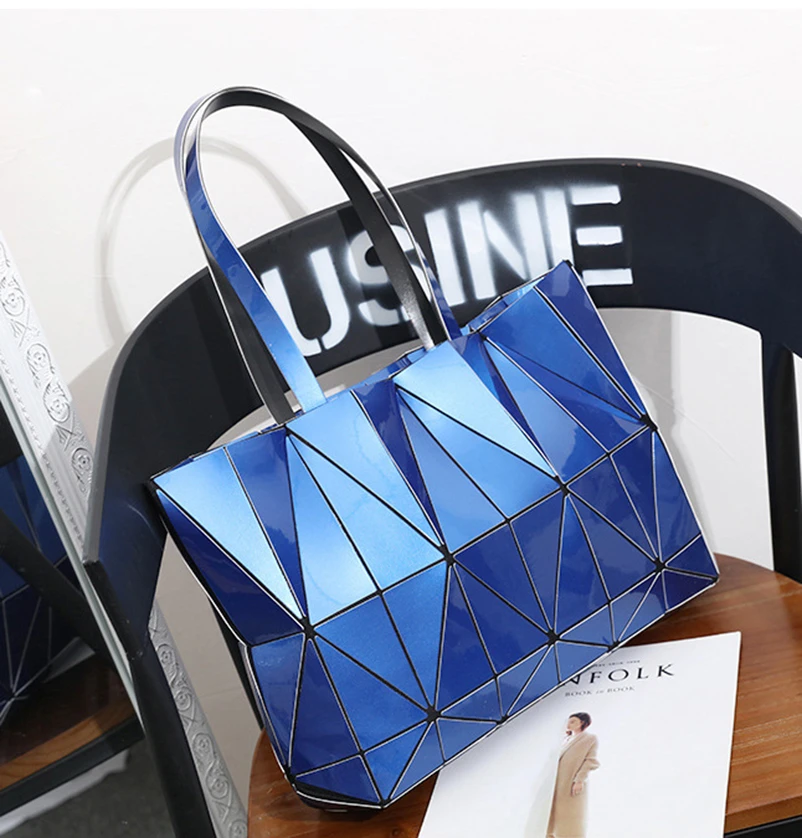 Nevenka Women Luminous Handbag Leather Shoulder Bag Women Geometric Handbags 2018 Large Tote Bag for Women Leather Crossbody Bag13