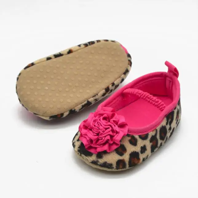 ARLONEET/детская обувь для девочек и мальчиков; мягкая обувь с леопардовым принтом и цветами на мягкой подошве; обувь для детей года; отличный подарок; детская обувь