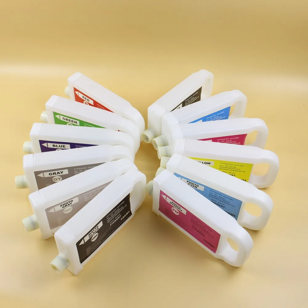 1 12C iPF 700ml refillable cartridge 03