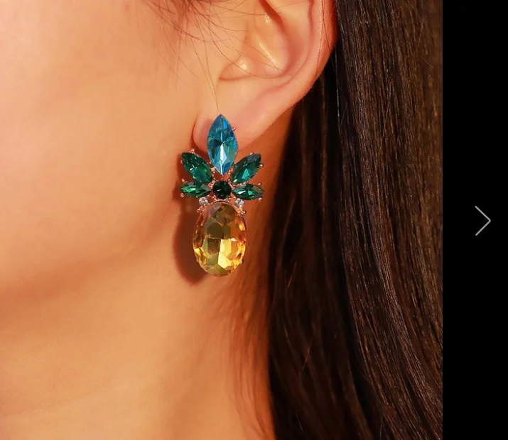 

New creative trend jewelry Crystal pineapple earrings Personality fruit earrings