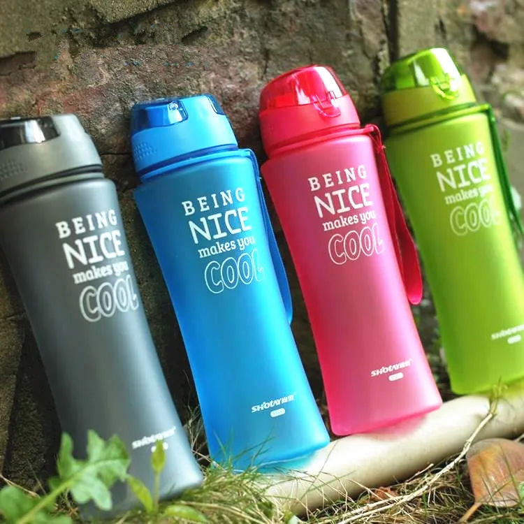 جديد حار الرياضة ترتد غطاء زجاجات مياه 480 مللي/650 مللي صحي البلاستيك الدراجات في الهواء الطلق السفر زجاجة بلدي المياه زجاجة شاكر