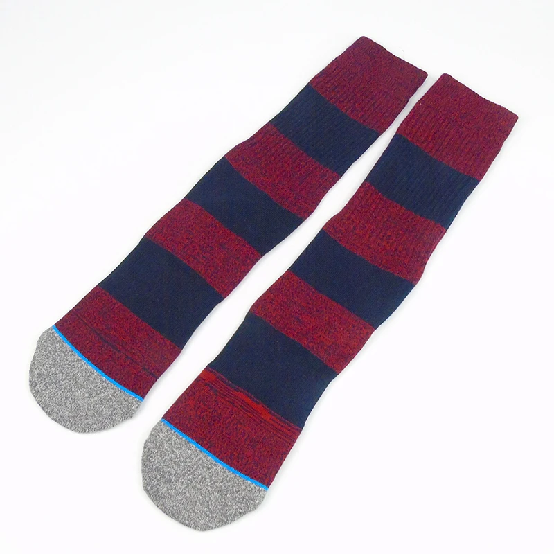 

Socks Striped Sport Sock for Men Skate Basketball Running Cycling Socks Compression Red Black Pattern Cotton Outdoor Sock 003Y20
