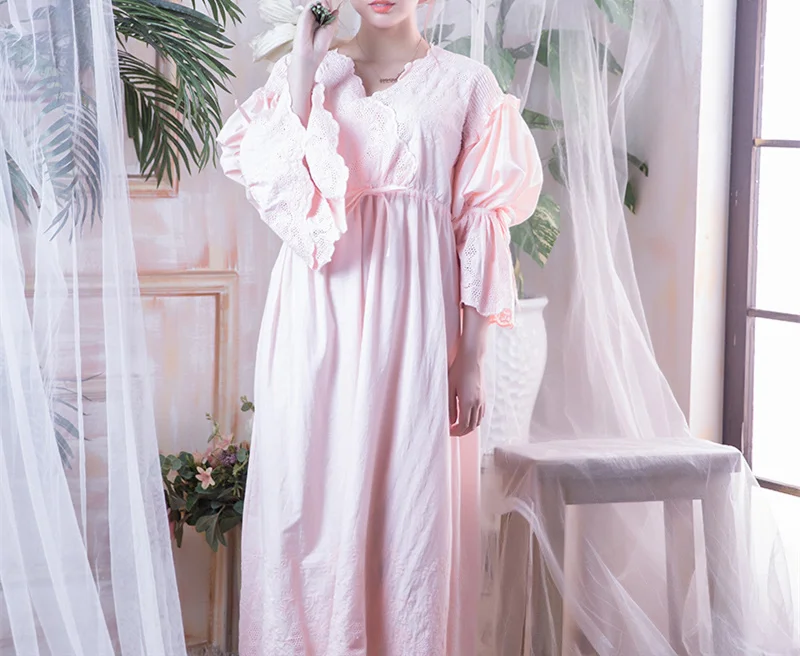 NIGHTGOWN (14)