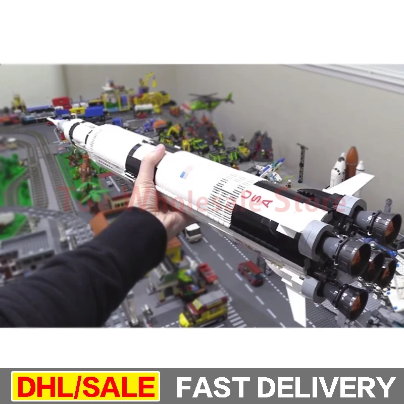 

Lepin 37003 1969Pcs Creative Kits The Apollo Saturn V Launch Vehicle Set Children Building Blocks Bricks Educational Toy 21309