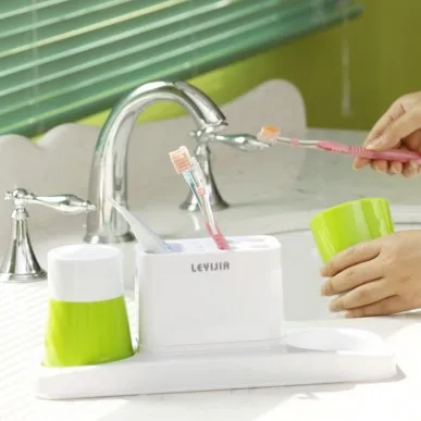

BF050 Lovers toothbrush holder set cup holder with two tooth mug practical bathroom shelves can hold the cup 30*10*11.5CM