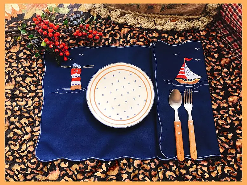 2 قطعة/المجموعة الشمال نمط المطرزة المفارش العزل سادة طاولة طعام الحصير الشاي مفرش طاولة غطاء الطاولة