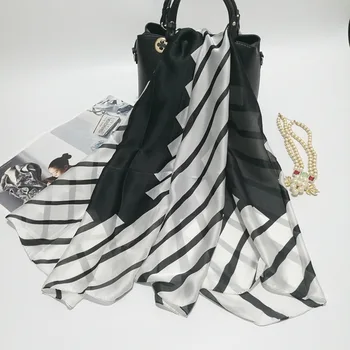 

Silk Scarf Wrap Classical Grid Scarves Foulard Shawl Hijab Luxury Brand Bufandas Cape Head Scarves Oversize Beach Towel SF032